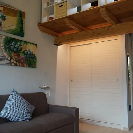 Villa Giuseppe Bernabei Guest House-2